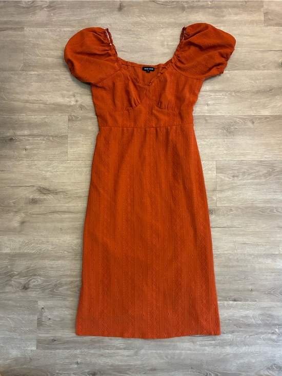 Max + Ash Dresses & Skirts - Rust Orange Midi Dress with Puff Sleeves